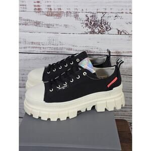 Palladium Revolt LO TX Black White Womens Platform Shoes womens size 10 NIB